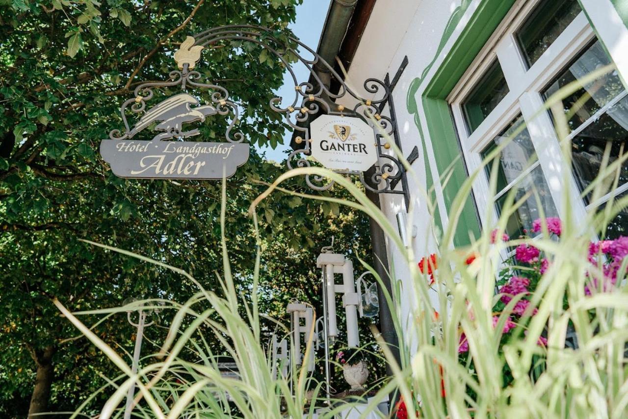 Hotel Landgasthof Adler Breisach Exterior foto